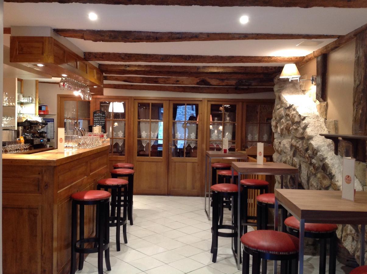 L'Auberge De Montpezat Exterior photo