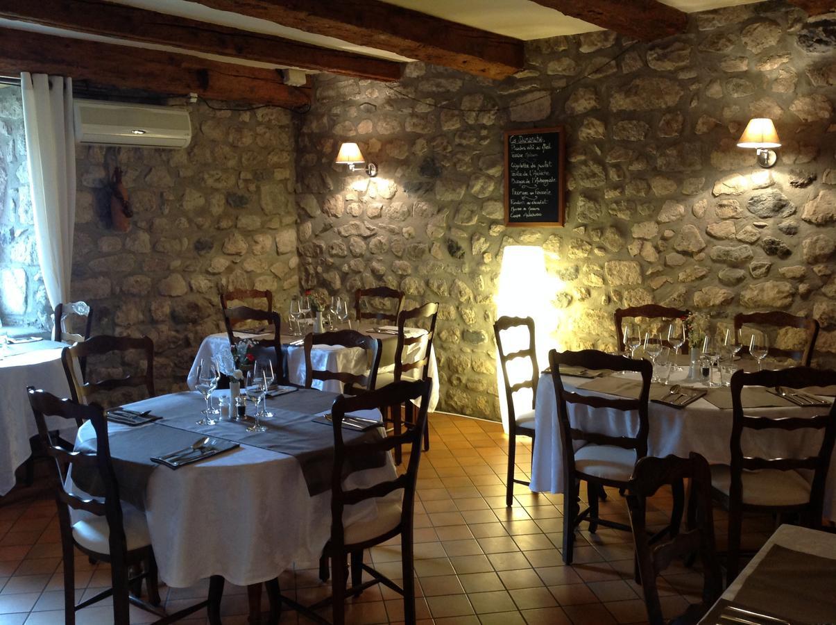 L'Auberge De Montpezat Exterior photo